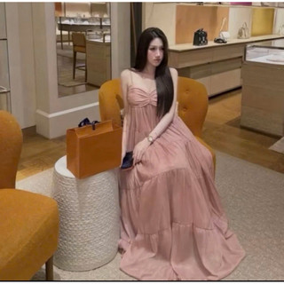 váy MAXI  2 dây Tơ xoè  tầng đi biển .Maxi  nhún  ngực  xoè  bồng sang chảng
