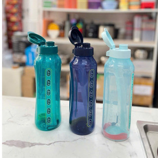Bình nước Eco 1.2L Tupperware, có vạch chia, nắp bật kín.