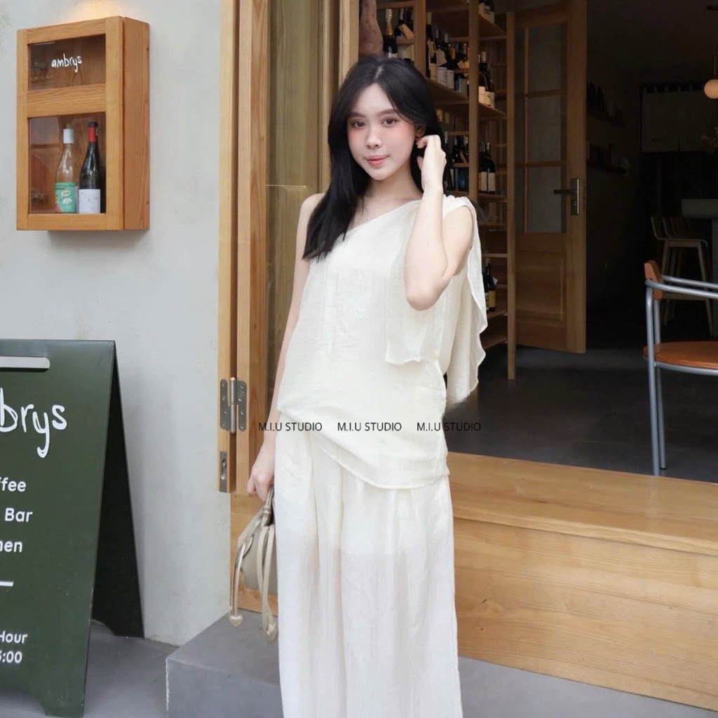 Set Bộ Nữ : Áo voan tơ lệch vai phối nơ cách điệu kèm quần ống suông 2 lớp phong cách Hàn Quốc nhẹ nhàng thanh lịch