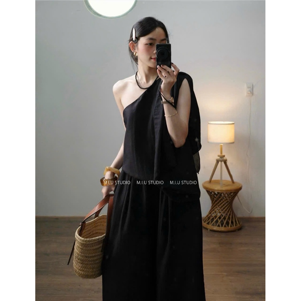 Set Bộ Nữ : Áo voan tơ lệch vai phối nơ cách điệu kèm quần ống suông 2 lớp phong cách Hàn Quốc nhẹ nhàng thanh lịch