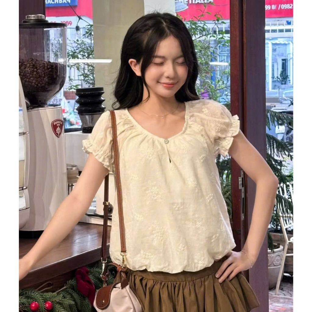 EMLY - Áo Thô Đũi Nữ Thêu Hoa Vintage- Áo Nữ Mùa Hè Chất Đũi Mềm Cực Mát Hàn Quốc
