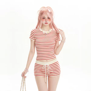 SET Áo Thun Baby Tee Phối Kèm Quần Ngắn DaaLaa Store Kiểu Kẻ Sọc Năng Động S097
