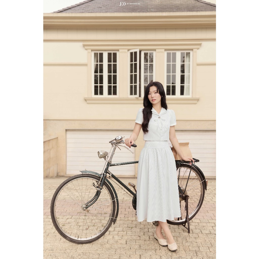 Set Áo Dáng Croptop 2T21.2602, Chân Váy Xòe Nhún Tầng 4L06.2602, Set Đồ Nữ Công Sở Thanh Lịch, Bộ Đồ Nữ Nàng Thơ By JM