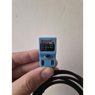 Cảm biến kim loại tiệm cận SN04N NPN.NO