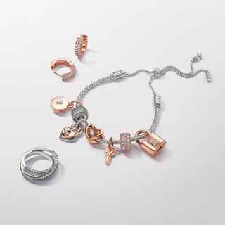 Charm Pandora Moments Mạ Vàng Hồng 14K Lồng Ảnh