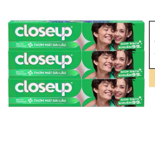 Combo 3 Kem Đánh Răng Closeup Dạng Gel Cho Hơi Thở Thơm Mát Bất Tận Bạc Hà The Mát 230G/Tuýp