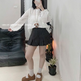Áo Sơ Mi Trắng Cổ Trụ Vải Xốp Hạt Nổi Phối Ren Dọc Tay Dài Bo Chun Cúc Bọc Hàn Quốc Cakecat