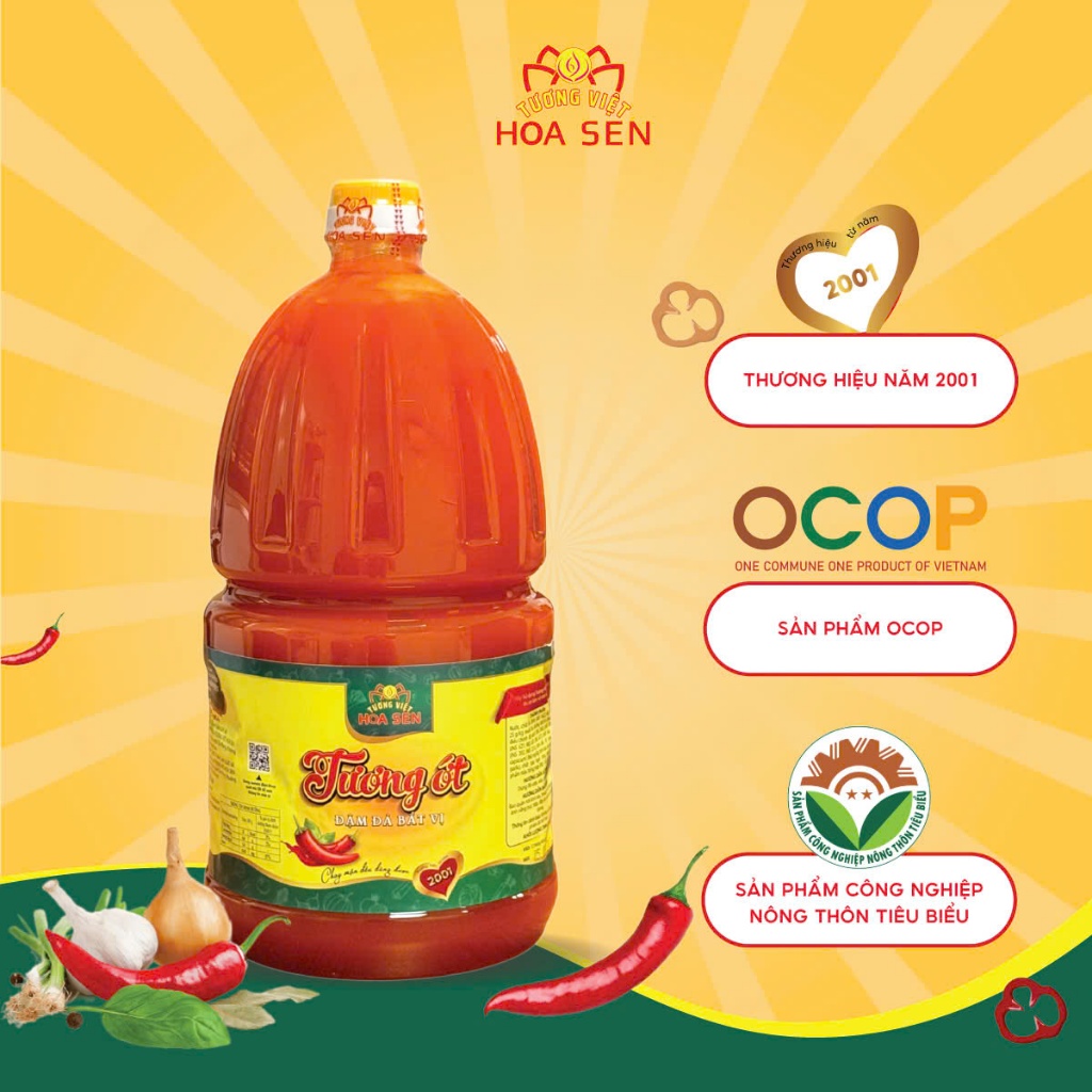 Tương Ớt Bình Pet 2kg, đậm đà bắt vị  - Tương Việt Hoa Sen