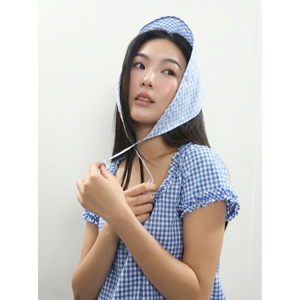 TheBlueTshirt - Khăn trùm đầu hình tam giác phụ kiện sọc caro có 2 dây cột cho nữ - Aura Gingham Bandana
