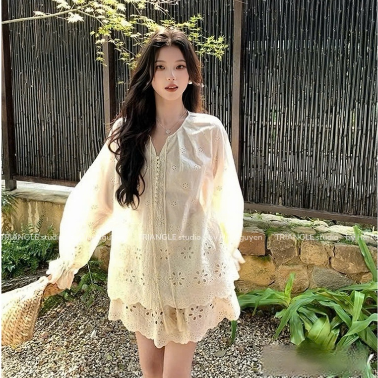 TRIANGLE - Sunny Set (chuẩn QC) (Cân nhắc kỹ, return is not welcomed) - Set boi thêu áo và chân váy ngắn style thanh lịc