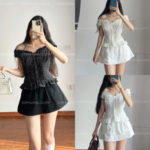 Dottie Top - Áo thun trễ vai hack dáng chấm bi trendy 2025