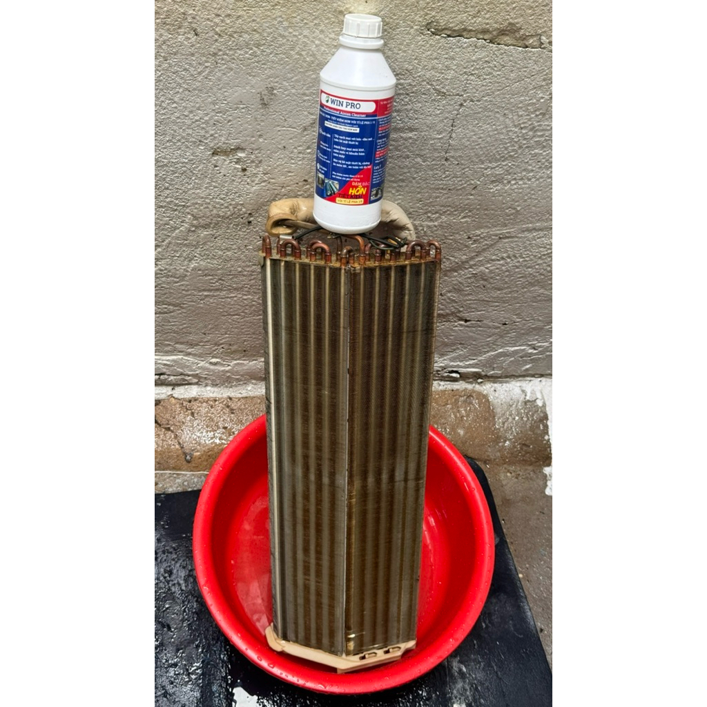 (Bản Hương Thơm ) Nước Tẩy Rửa Dàn Lạnh - Máy Lạnh - Máy giặt Winpro chai 1000ml .