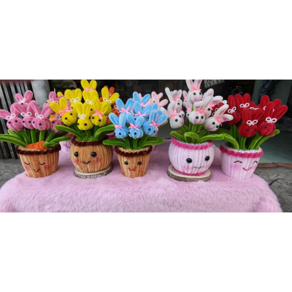 Chậu thỏ mini (7em) trang trí bàn học, xe hơi