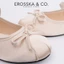 - Giày balletcore quai ngang mũi nhăn, phối nơ kiểu dáng basic cao 1cm màu kem - EL118