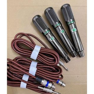 Micro karaoke có dây TOMAHAWK  âm thanh sắc nét, độ bền cao, mic hát nhẹ tiếng, trong dùng cho dàn karaoke.