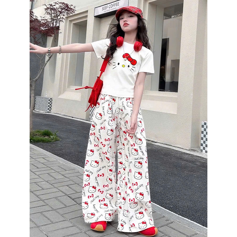 Set đồ bé gái áo thun in hình mèo dễ thương phối quần dài ống rộng hoạ tiết xinh xắn phong cách năng động mùa hè