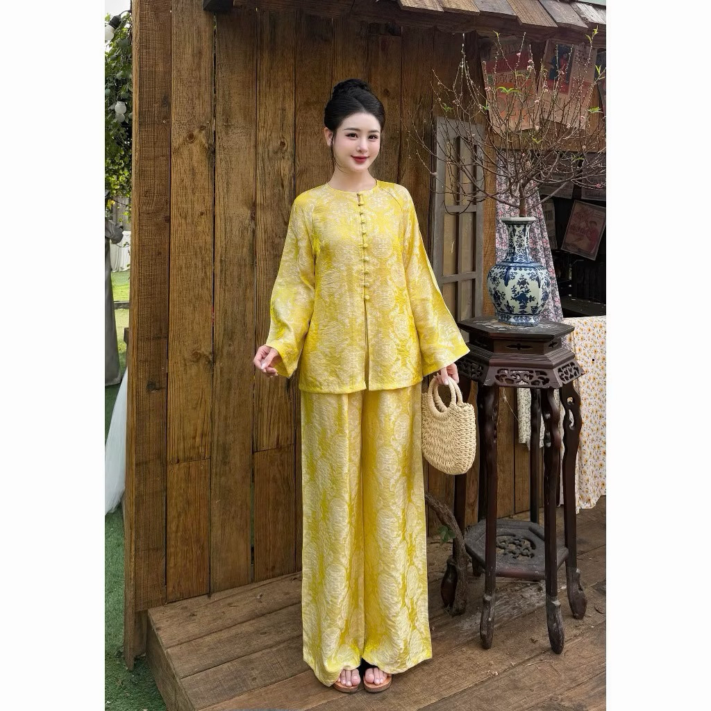 Bộ đi chùa bà ba cách tân cổ tròn lụa gấm tằm Tency Pháp phục lễ chùa đính cúc bọc Thanh lịch | Đồ Lam An Nhiên