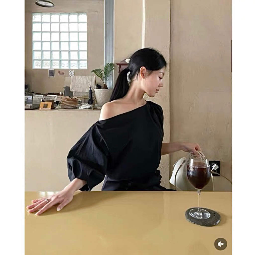 𝗛𝗮𝗻 - Áo Linen lệch vai
