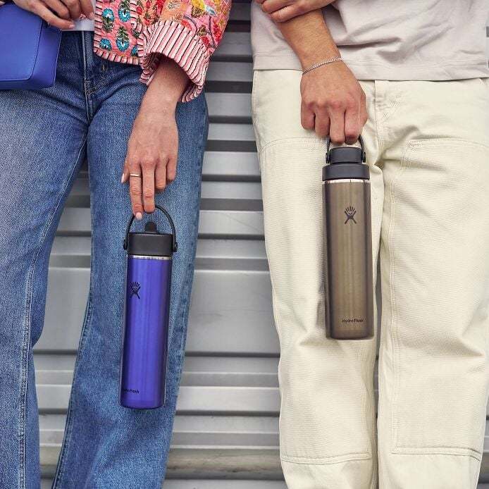 Bình giữ nhiệt Hydro Flask 710ml Lightweight Wide Flex Straw Cap 24oz chính hãng, nhẹ, nắp ống hút