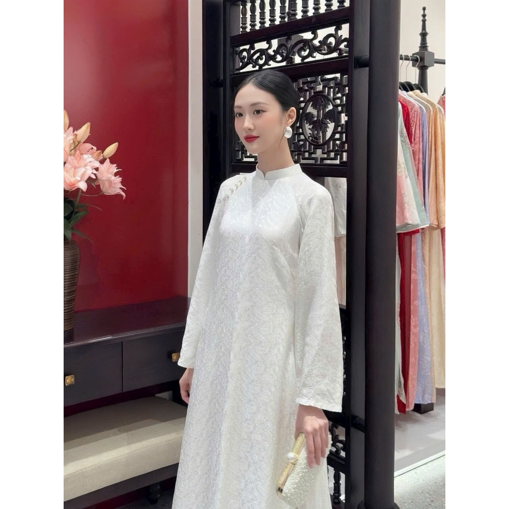Áo dài suông trắng đính hoa chất lụa gấm Áo tân thời cách tân trẻ trung cao cổ dài tay mặc lễ tết đi chùa T1600G