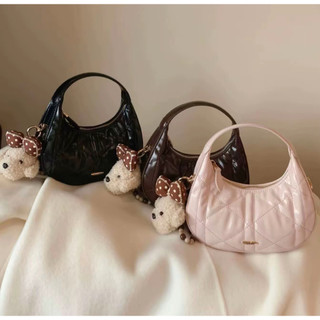 Túi xách nữ Chio quai vòm dáng nửa mặt trăng tặng kèm charm gấu bông MIE BAG