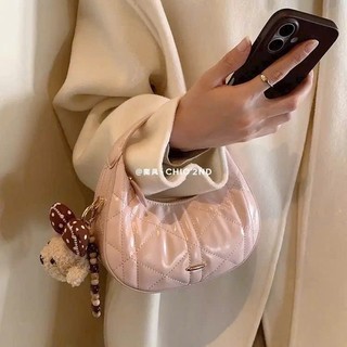 Túi xách nữ Chio quai vòm dáng nửa mặt trăng tặng kèm charm gấu bông MIE BAG