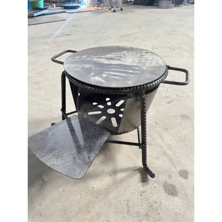 BẾP KIỀNG 3 CHÂN ĐUN CỦI