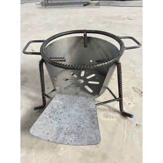 BẾP KIỀNG 3 CHÂN ĐUN CỦI