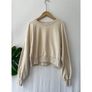 Áo sweater G.Ừ mới toanh siêu xinh