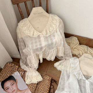 VMY Studio - Áo nữ babydoll cổ bèo ren hoa điệu đà tiểu thư, áo sơ mi kiểu nữ ren hoa dài tay dáng xòe QCCC nữ