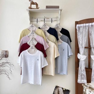 Áo phông giấy gạo mỏng cổ tròn thêu ngựa