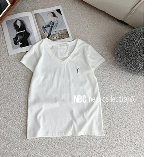 Áo thun cổ tim thêu ngựa cộc mềm mỏng