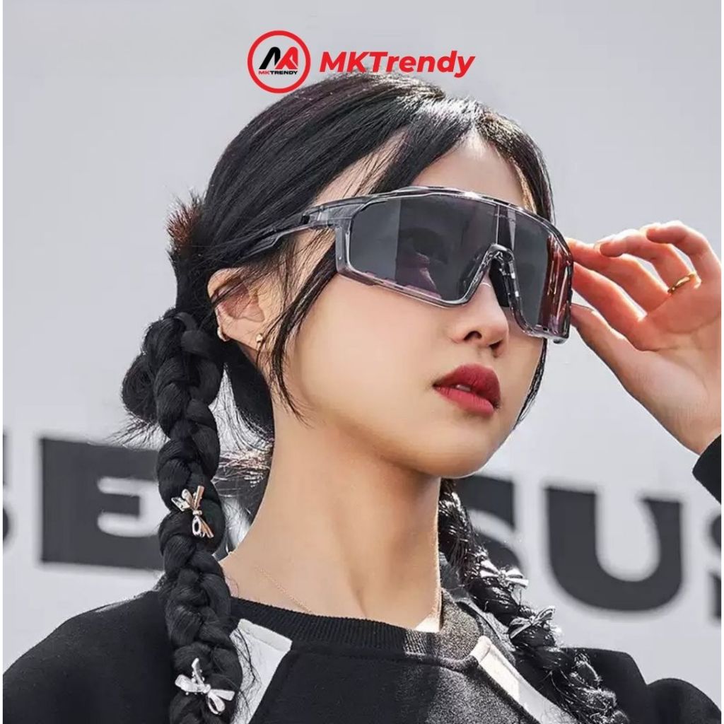 [Võ Hà Linh x MKTRENDY] Kính thể thao đổi màu F1 chống bụi chống nắng tặng túi đựng kính khăn lau kính