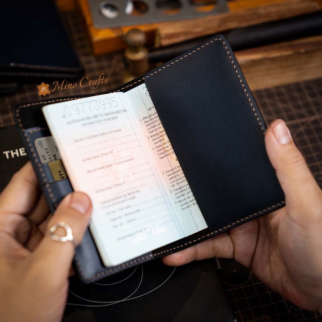 Bao Passport Mino Crafts Ví Đựng Hộ Chiếu Da Bò Nhiều Ngăn Gọn Nhẹ