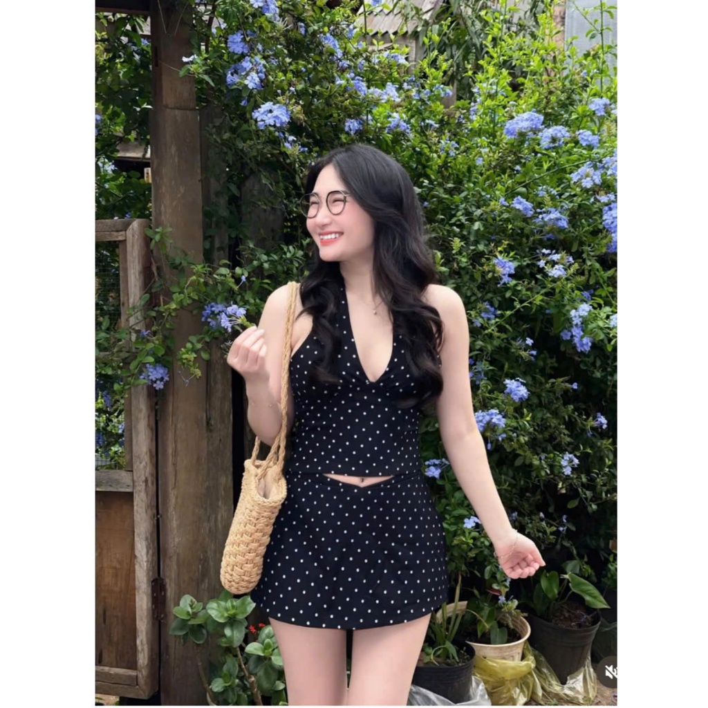 Set Áo Cổ Yếm Croptop Chấm Bi Kèm Chân Váy A Ngắn Đi Biển, Du Lịch Có Chun Lưng Áo SAN Clothings - P191