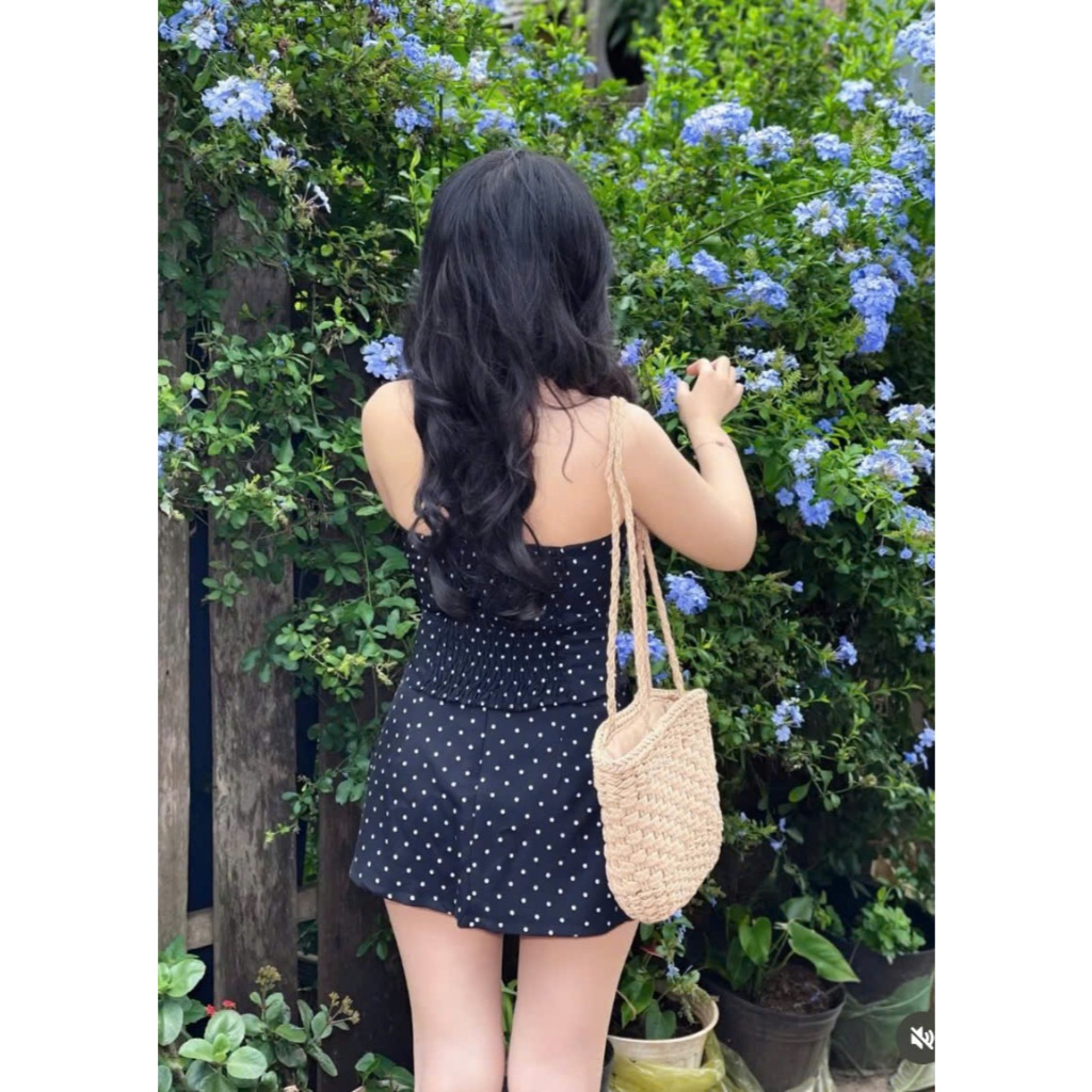 Set Áo Cổ Yếm Croptop Chấm Bi Kèm Chân Váy A Ngắn Đi Biển, Du Lịch Có Chun Lưng Áo SAN Clothings - P191