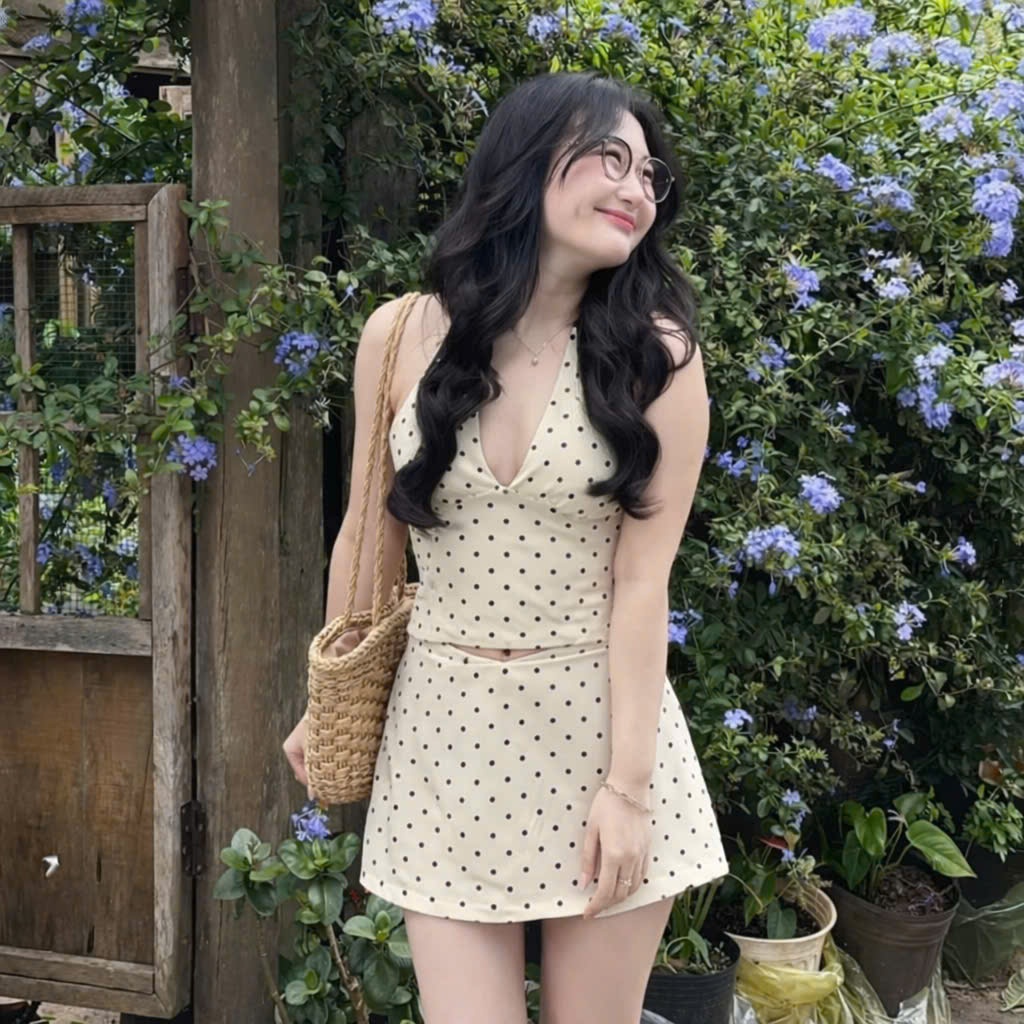 Set Áo Cổ Yếm Croptop Chấm Bi Kèm Chân Váy A Ngắn Đi Biển, Du Lịch Có Chun Lưng Áo SAN Clothings - P191