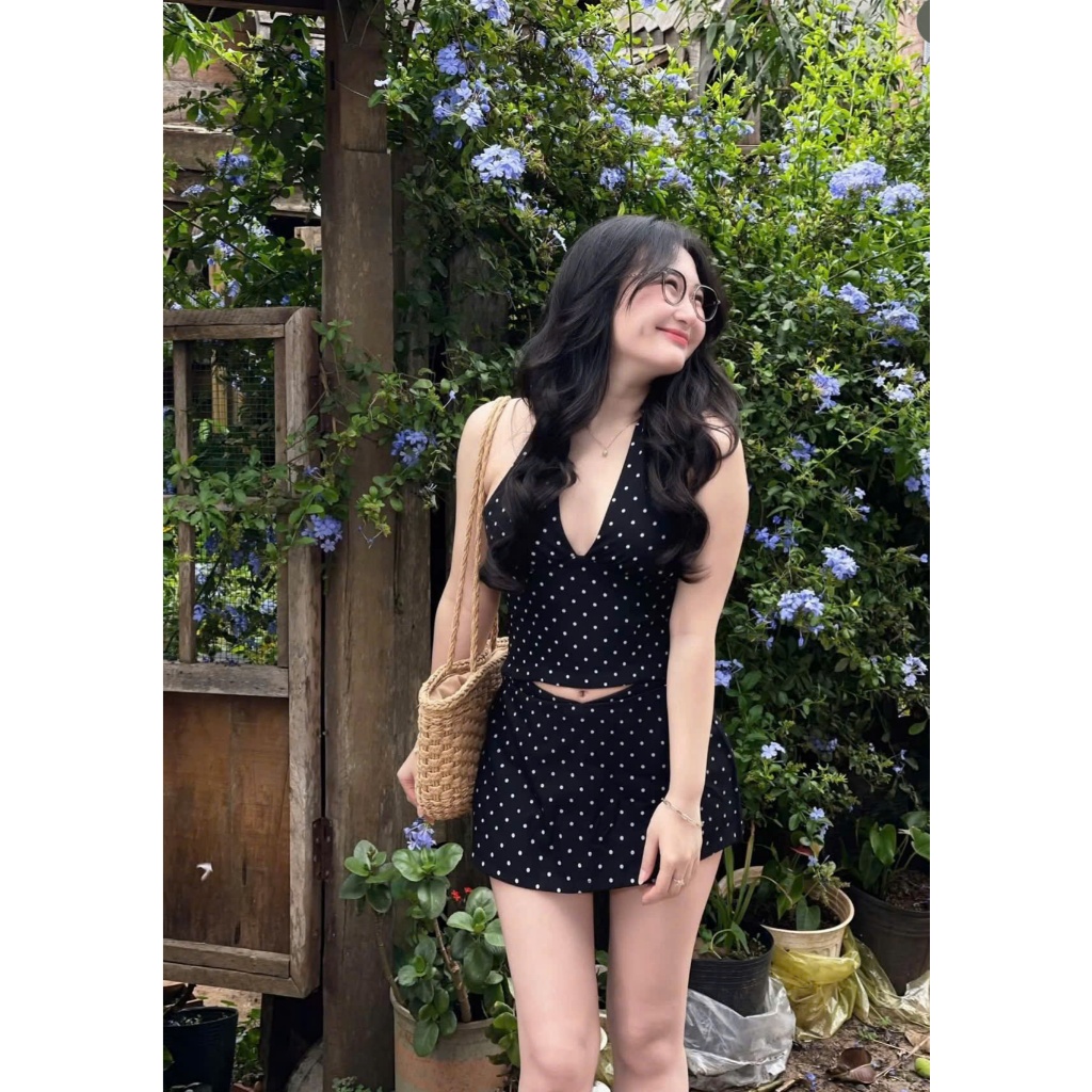 Set Áo Cổ Yếm Croptop Chấm Bi Kèm Chân Váy A Ngắn Đi Biển, Du Lịch Có Chun Lưng Áo SAN Clothings - P191