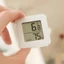 Nhiệt kế & Ẩm kế mini màn hình lớn – đo nhiệt độ, độ ẩm chính xác cao, có thể treo tường hoặc để bàn