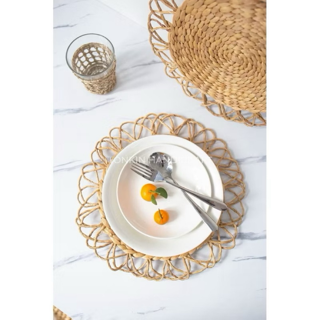 kho bán sỉ đĩa , thảm lục bình hình tròn viền hoa , lót bình hoa, decor bàn ăn, treo tường trang trí