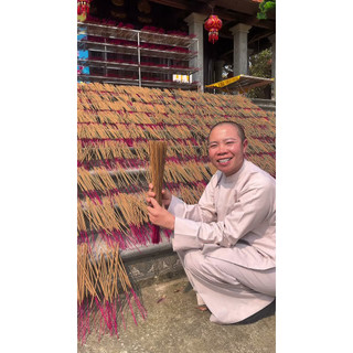TTTTXH- Hương Quế Hương Hồi Long ( Mỗi bó 100 nén)