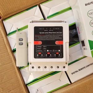 Công tắc điều khiển từ xa 3 pha 380V 10kW chống mất pha 90A RF 315MHz xuyên vật cản tốt