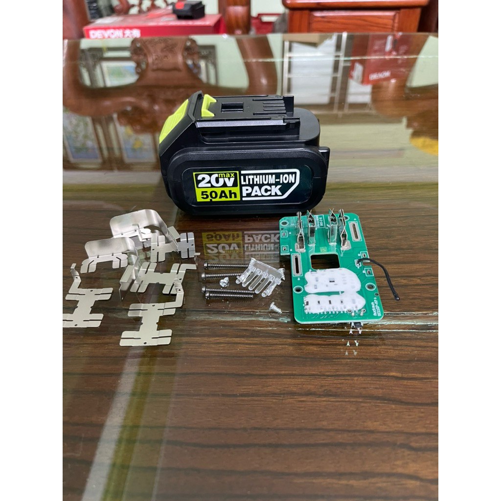 Vỏ , mạch WORX 20V mạch nhận sạc zin, có đèn led báo pin