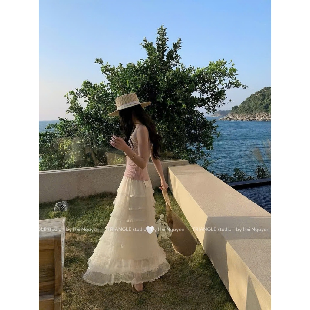 TRIANGLE - Mermaid Skirt (Sale giá gốc cắt mẫu, hàng mới, không hoàn) - Chân váy tầng cao cấp style Hàn Quốc thanh lịch