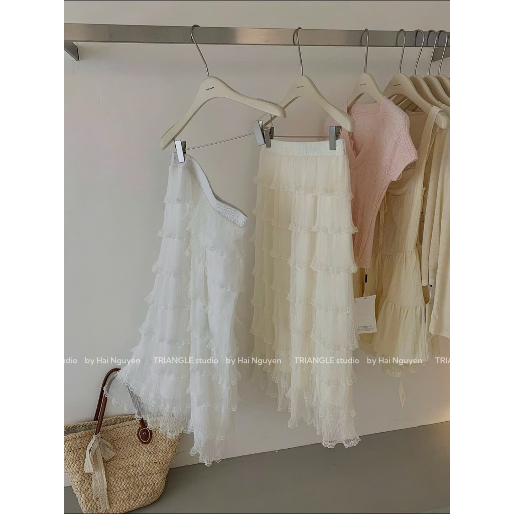 TRIANGLE - Mermaid Skirt (Sale giá gốc cắt mẫu, hàng mới, không hoàn) - Chân váy tầng cao cấp style Hàn Quốc thanh lịch