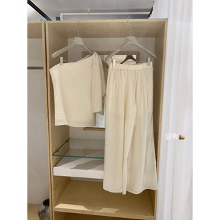 𝐏𝐡𝐢𝐞𝐧 𝐖𝐆𝐖𝐄 | (Sẵn Đen) w8900 Set Thô Đũi Áo Lệch Vai Quần Ống Suông Rộng