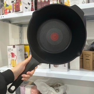 HCM Chảo đúc cao cấp sâu lòng Tefal Robusto có miệng rót 28cm E2491944  GermanySnT 90226