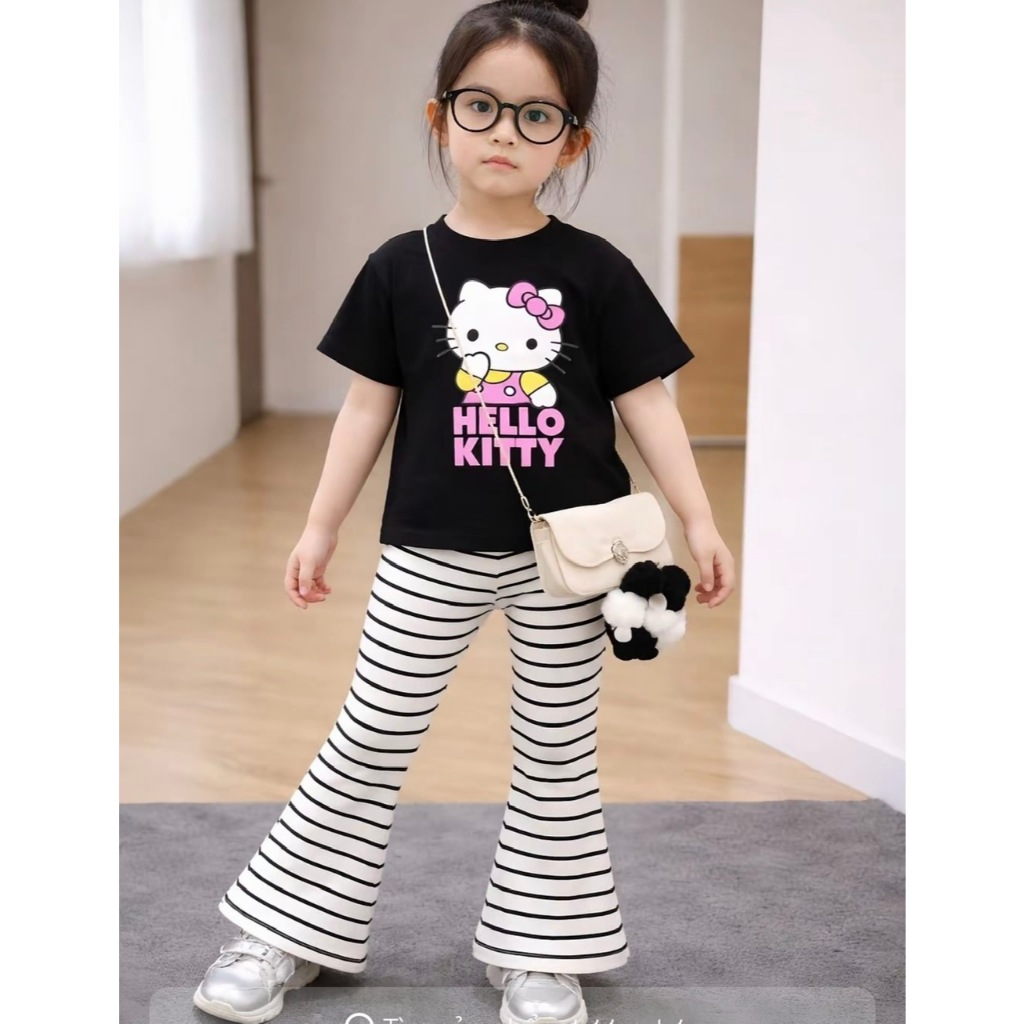 Set bộ áo thun quần ống loe in hình Hello Kitty đáng yêu cho bé từ 8-30kg