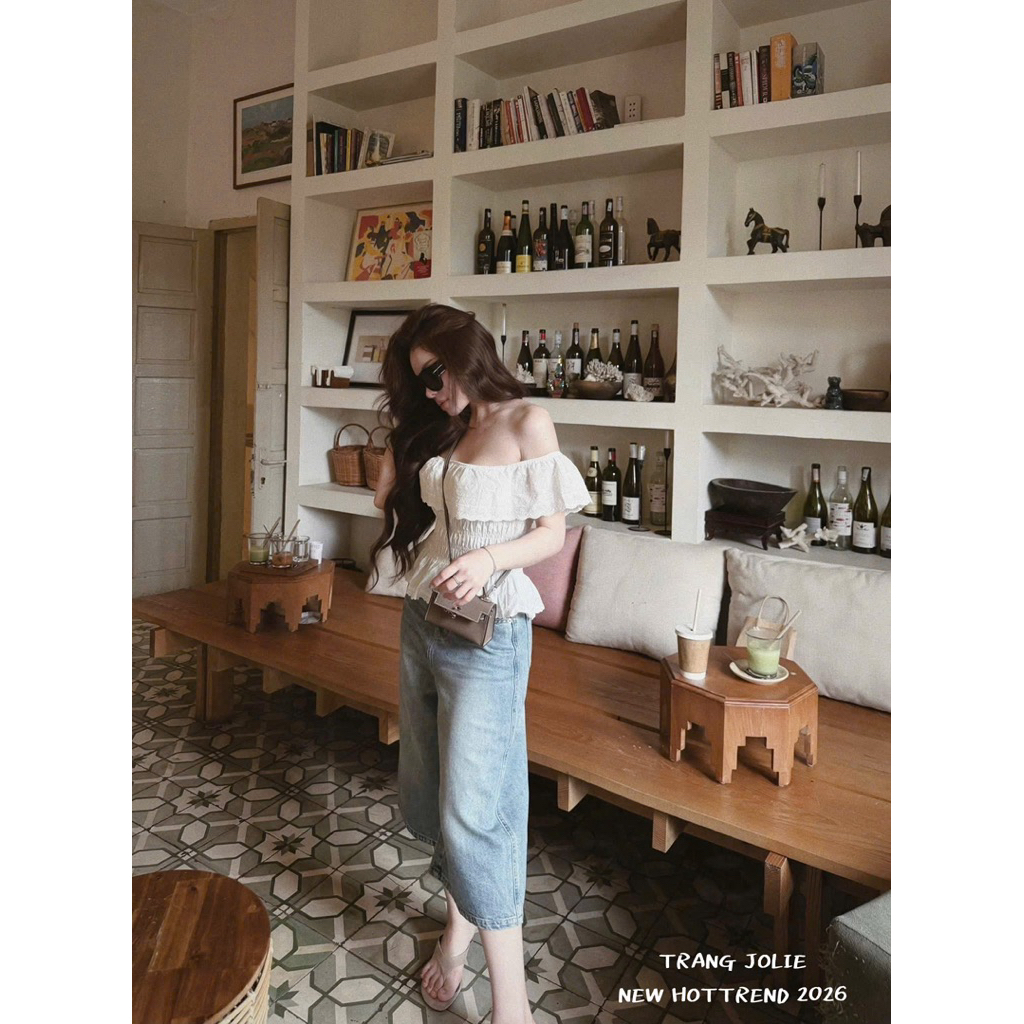 Áo thô trễ vai chun eo xinh dễ mix đồ lắm