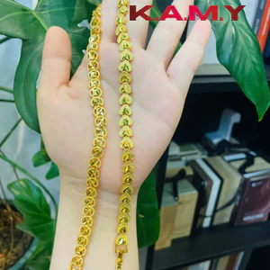 Lắc Tay Nữ Trái Tim Mạ Vàng Cao Cấp – Vòng Tay Họa Tiết Sang Trọng